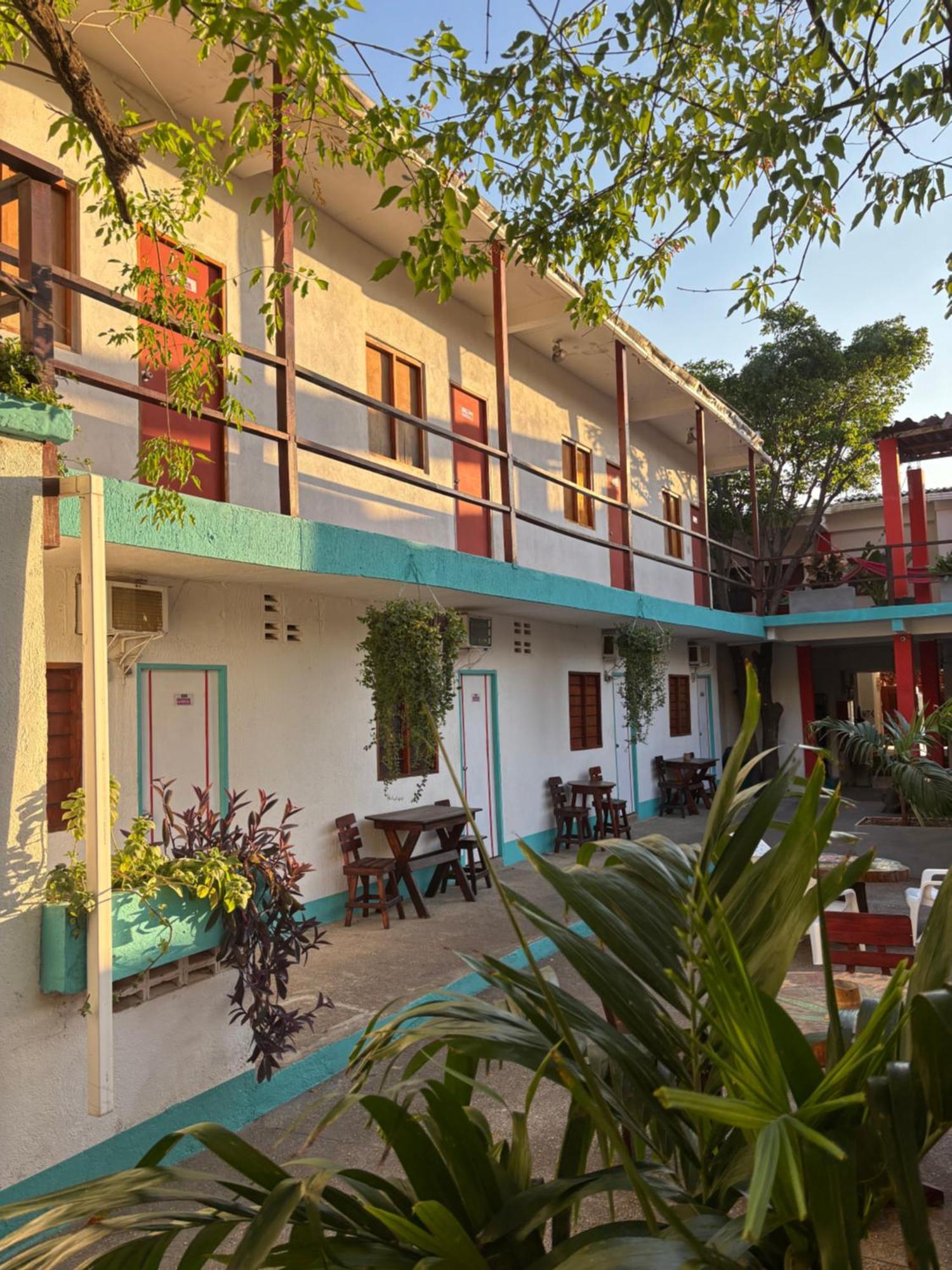 טגאנגה Sierraventura Hostel מראה חיצוני תמונה