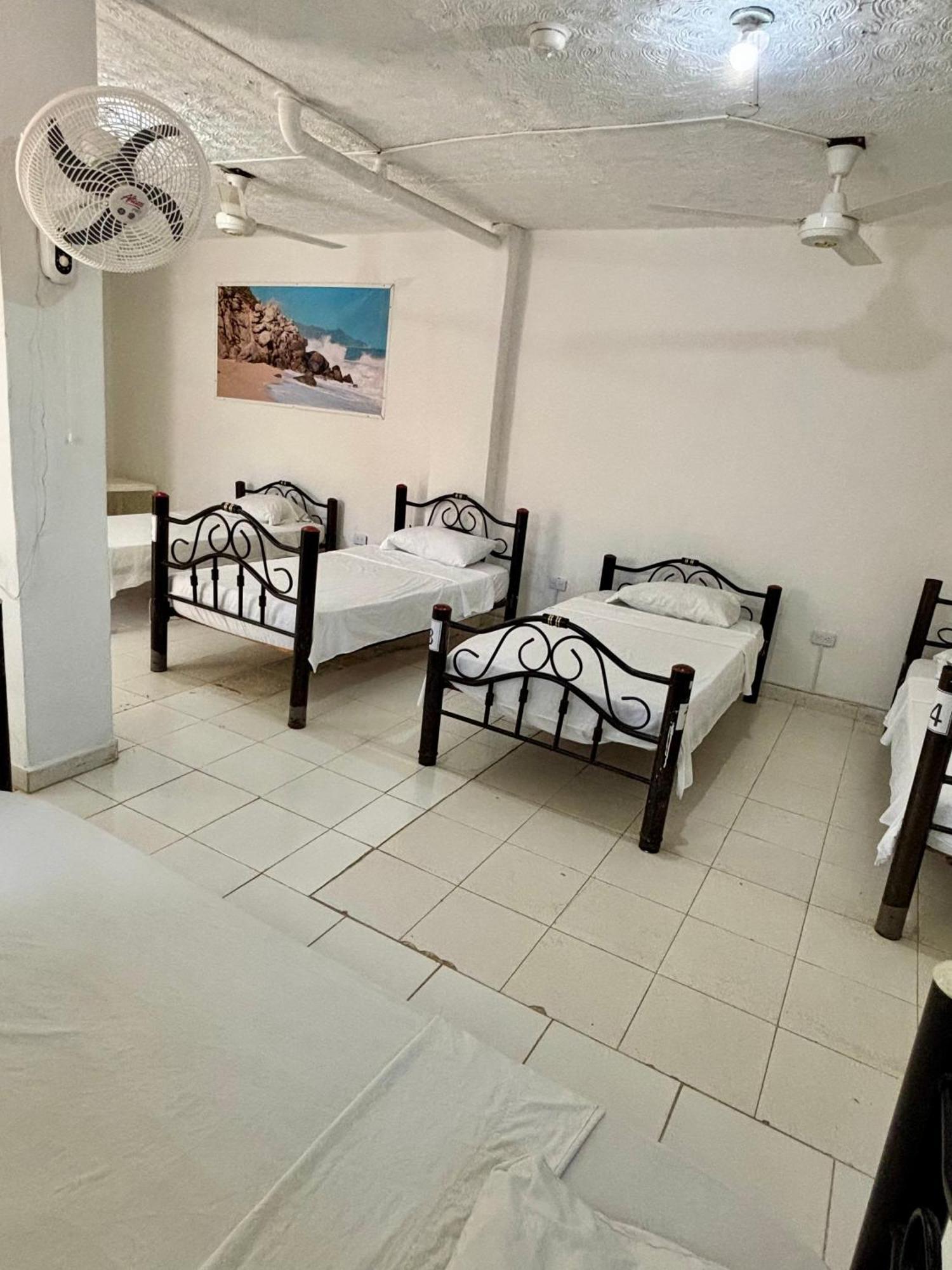 טגאנגה Sierraventura Hostel מראה חיצוני תמונה